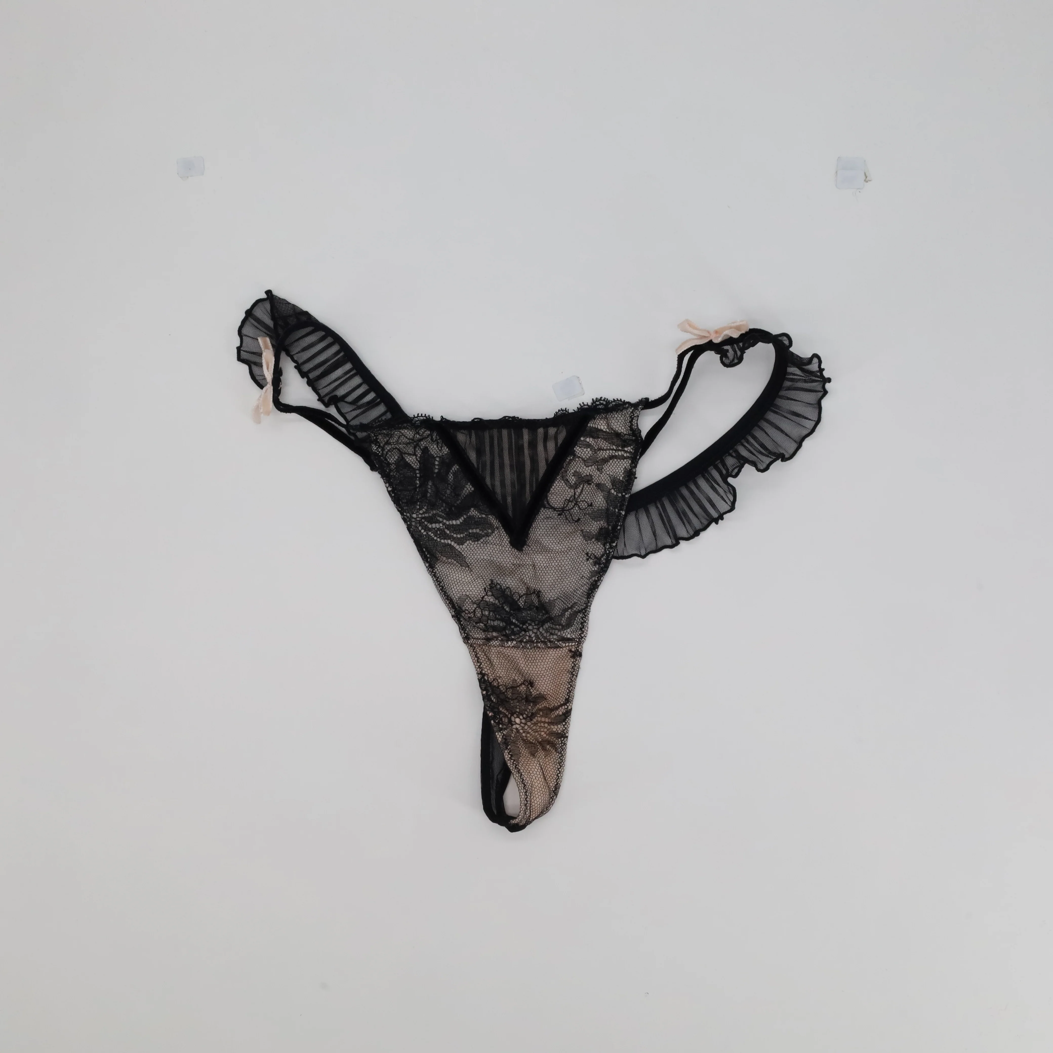 String Chantelle Noir