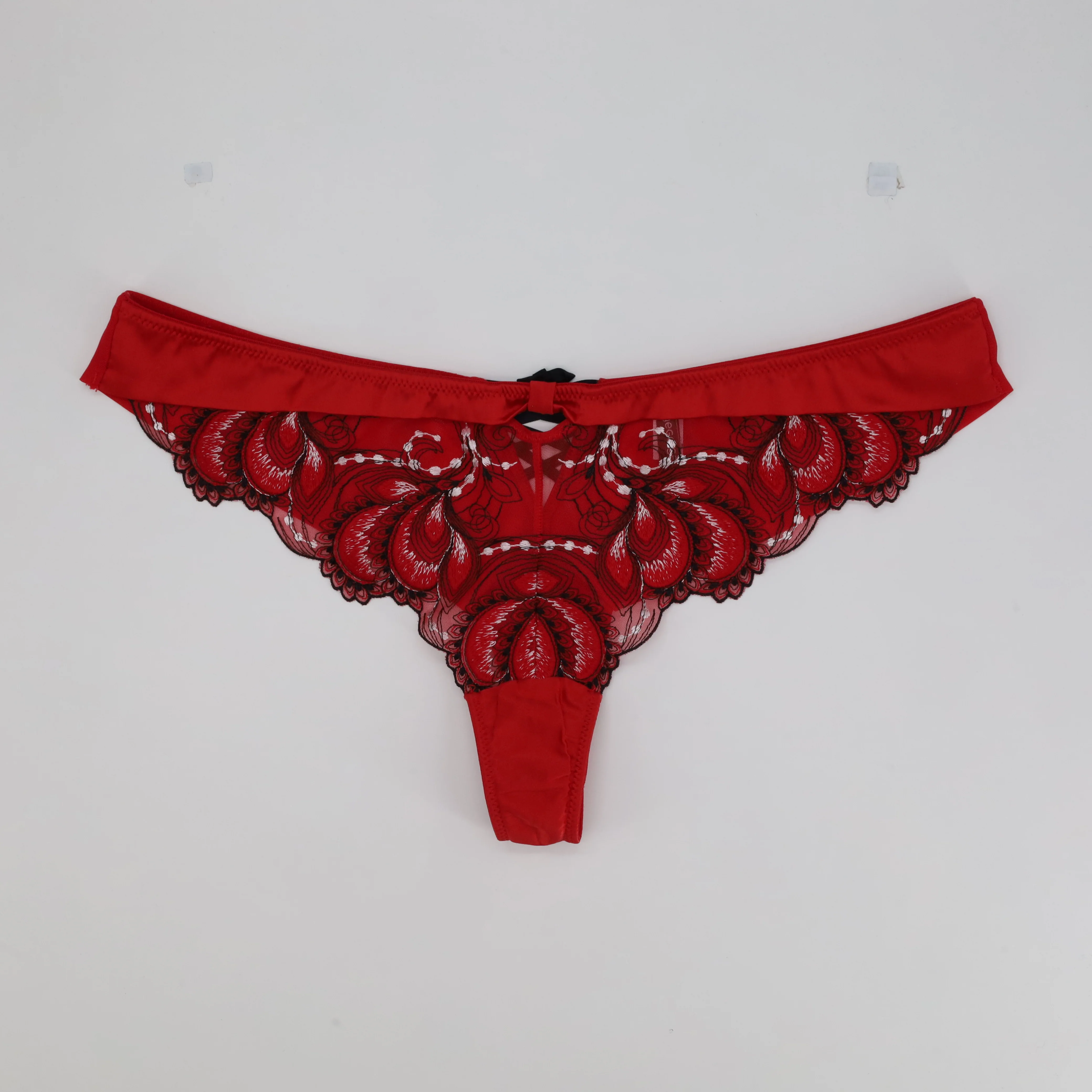 Tanga RougeGorge Rouge