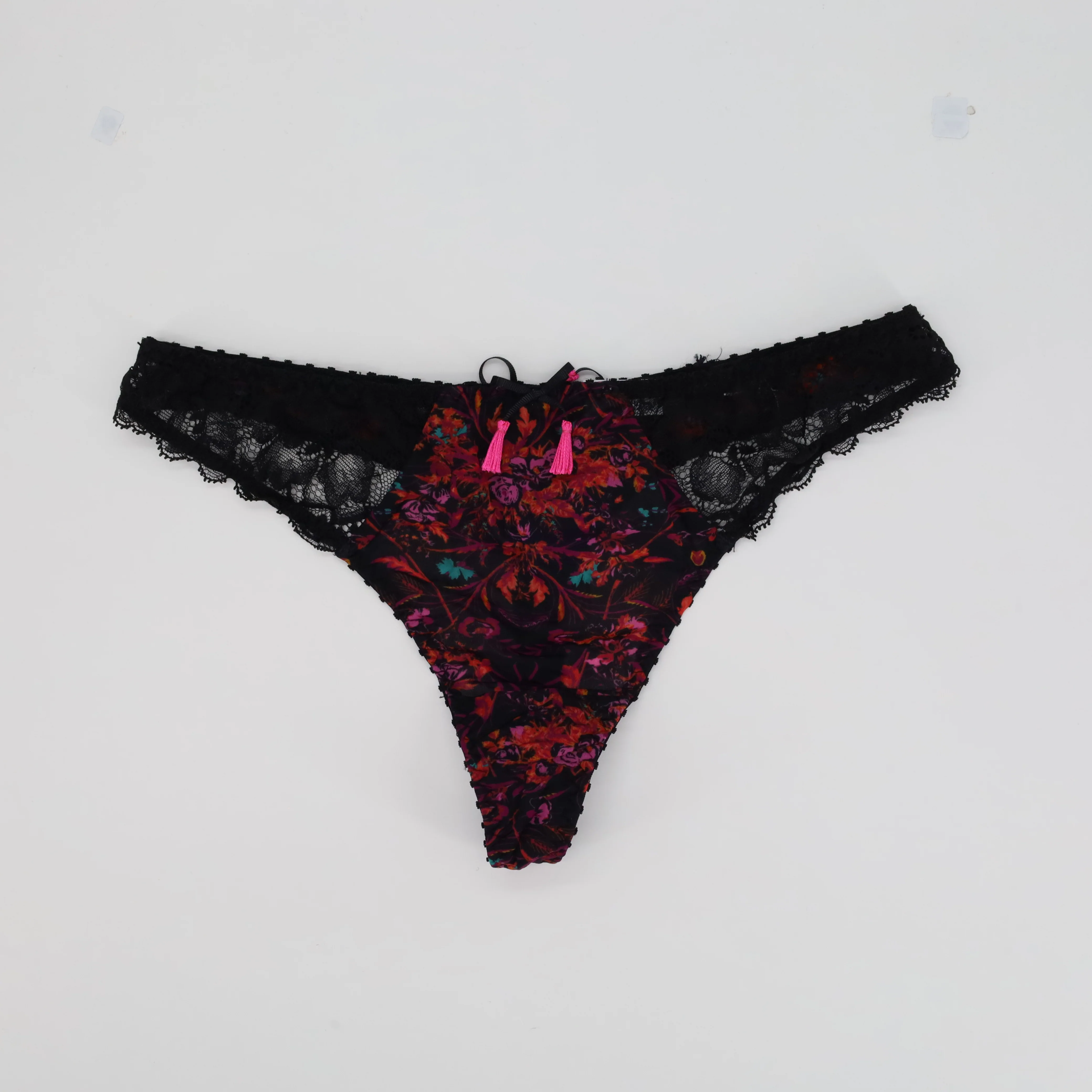 String Aubade Noir