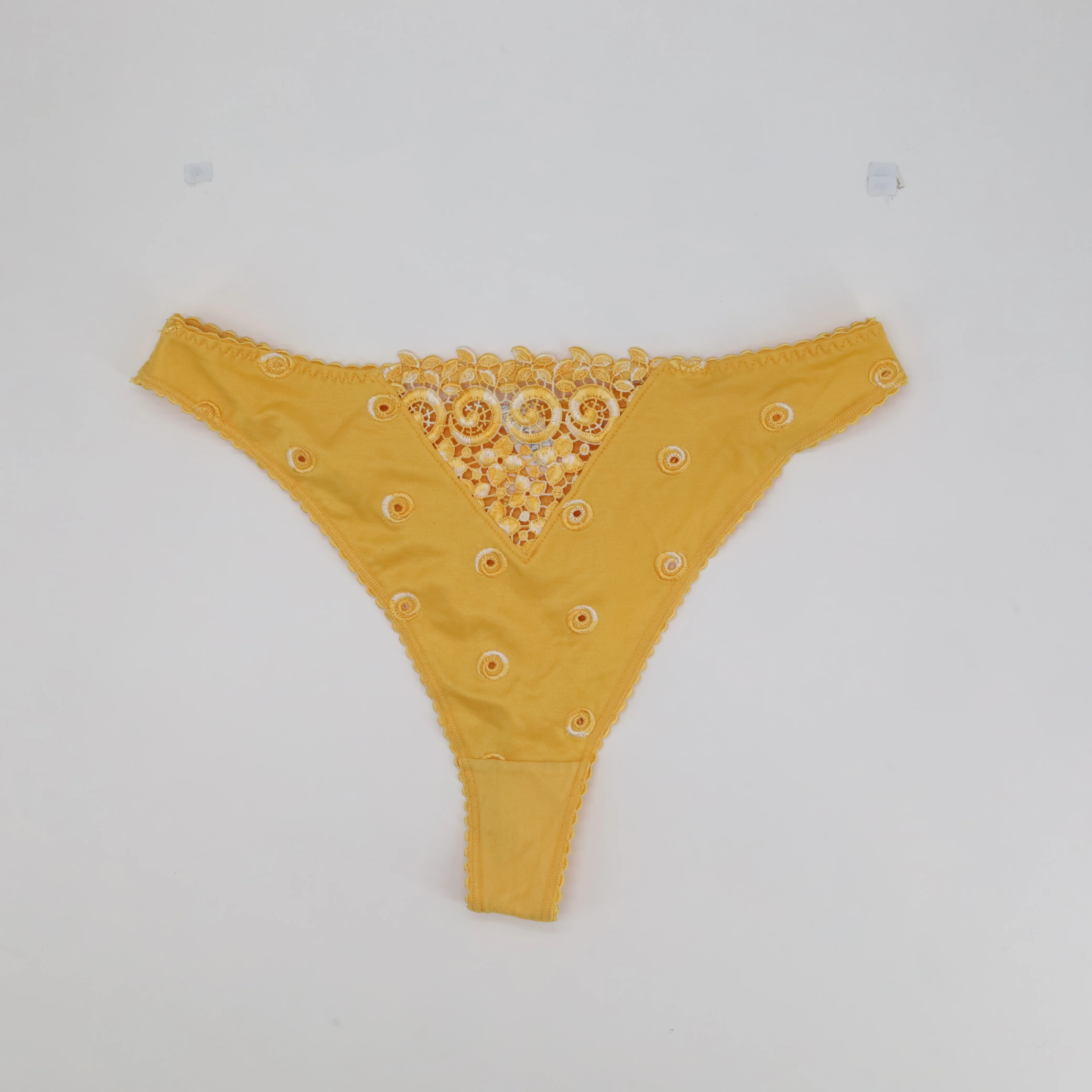 Tanga Simone Pérèle Jaune