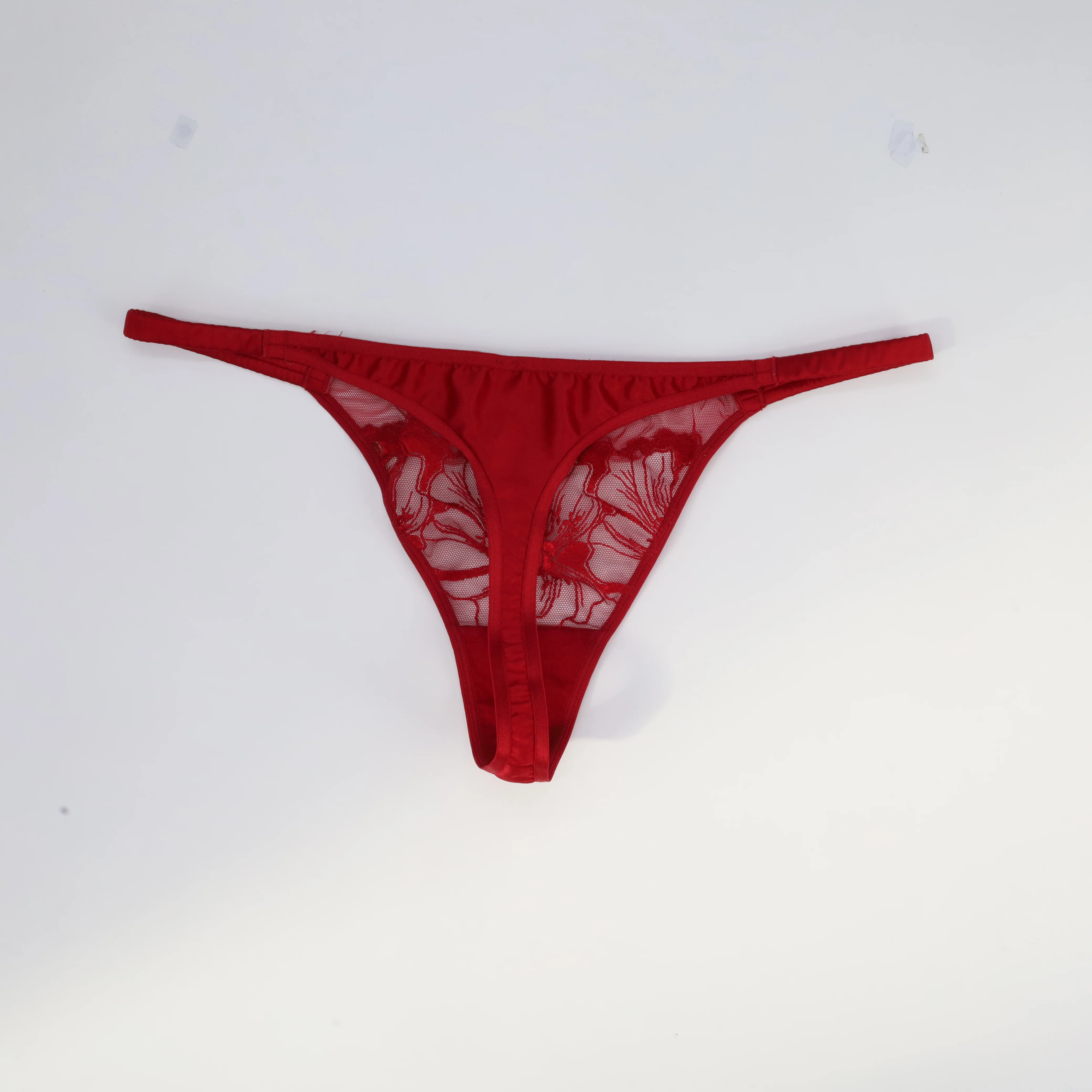 String ETAM Rouge - Image 2
