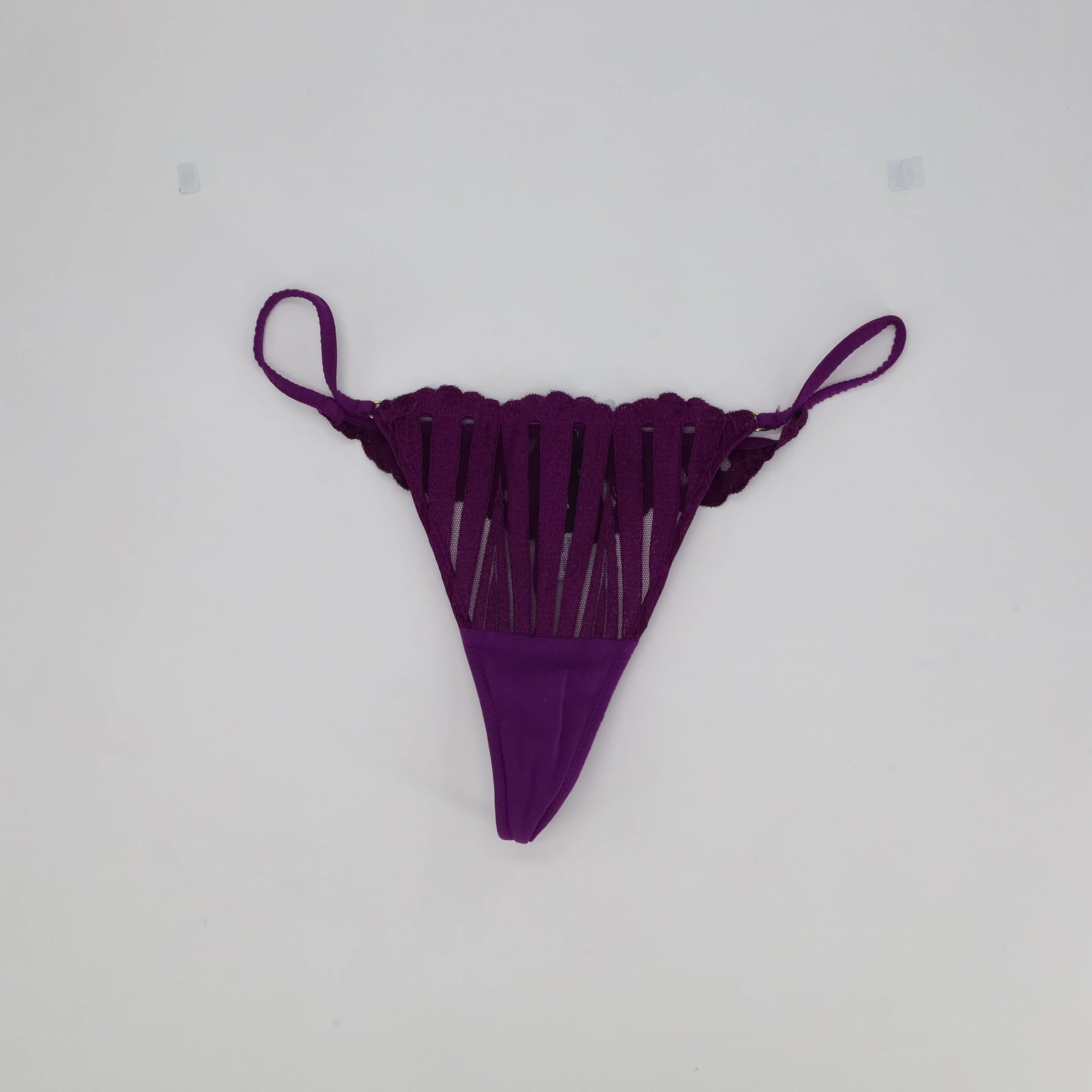 String ETAM Violet