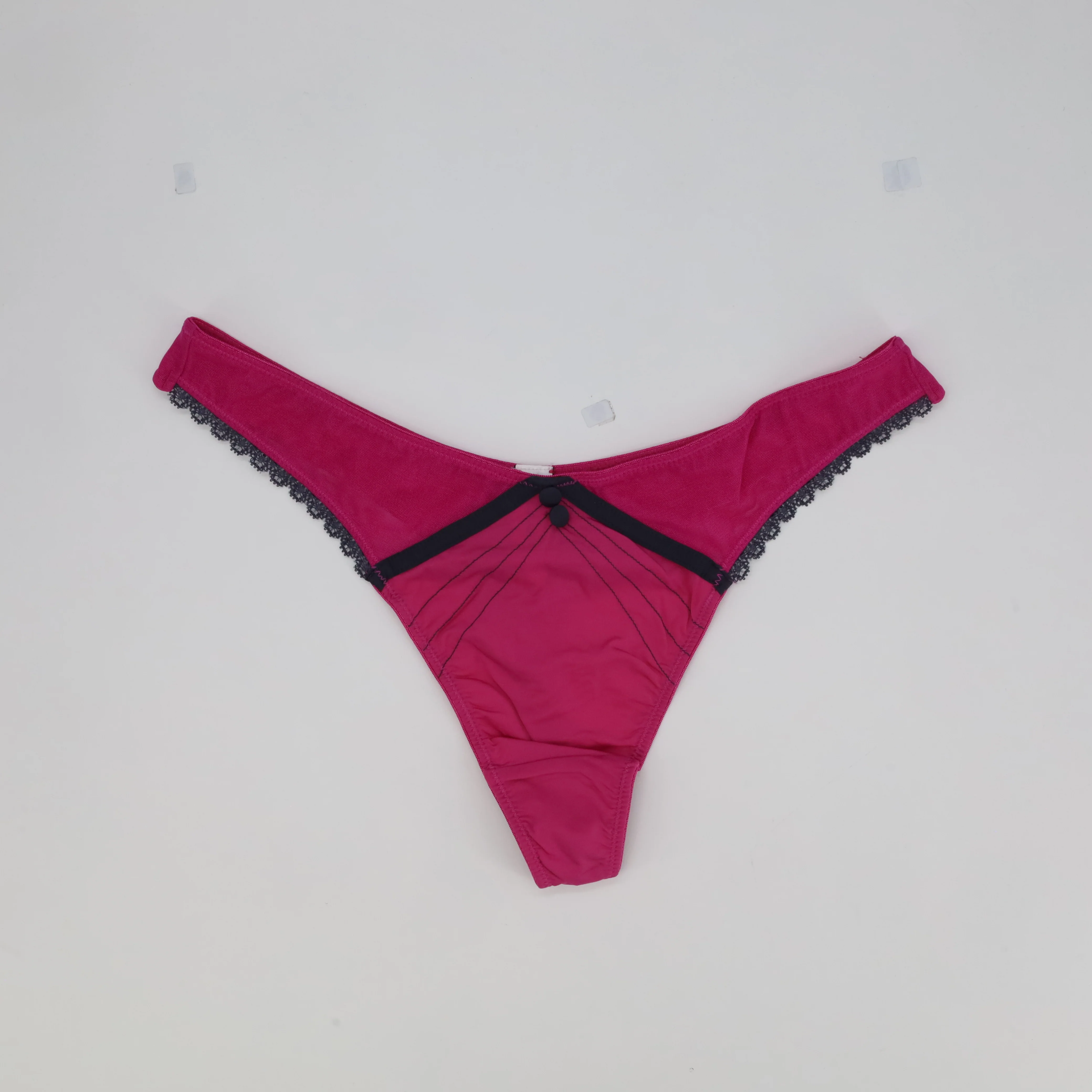 String ETAM Rose