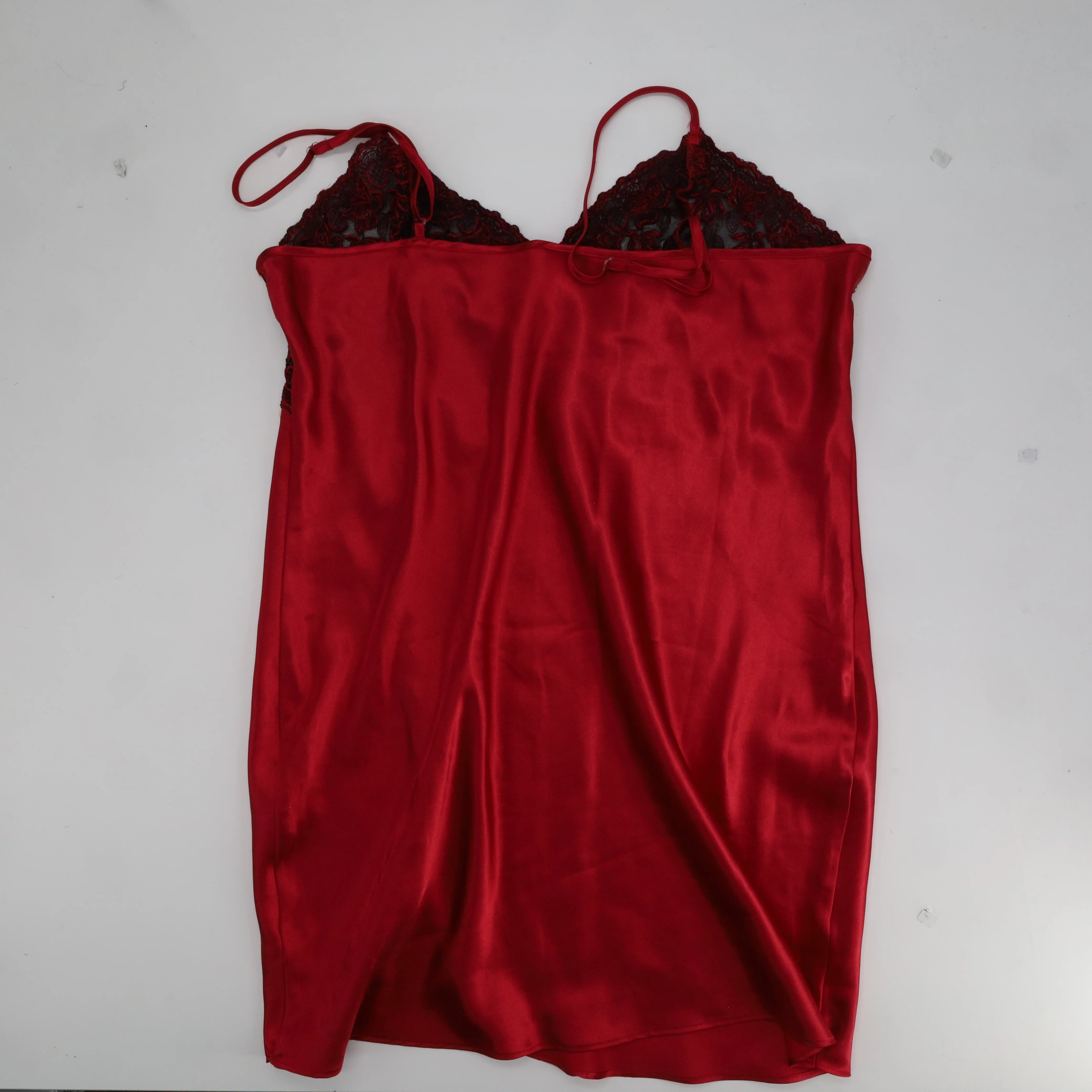 Nuisette Feminissime Rouge - Image 3