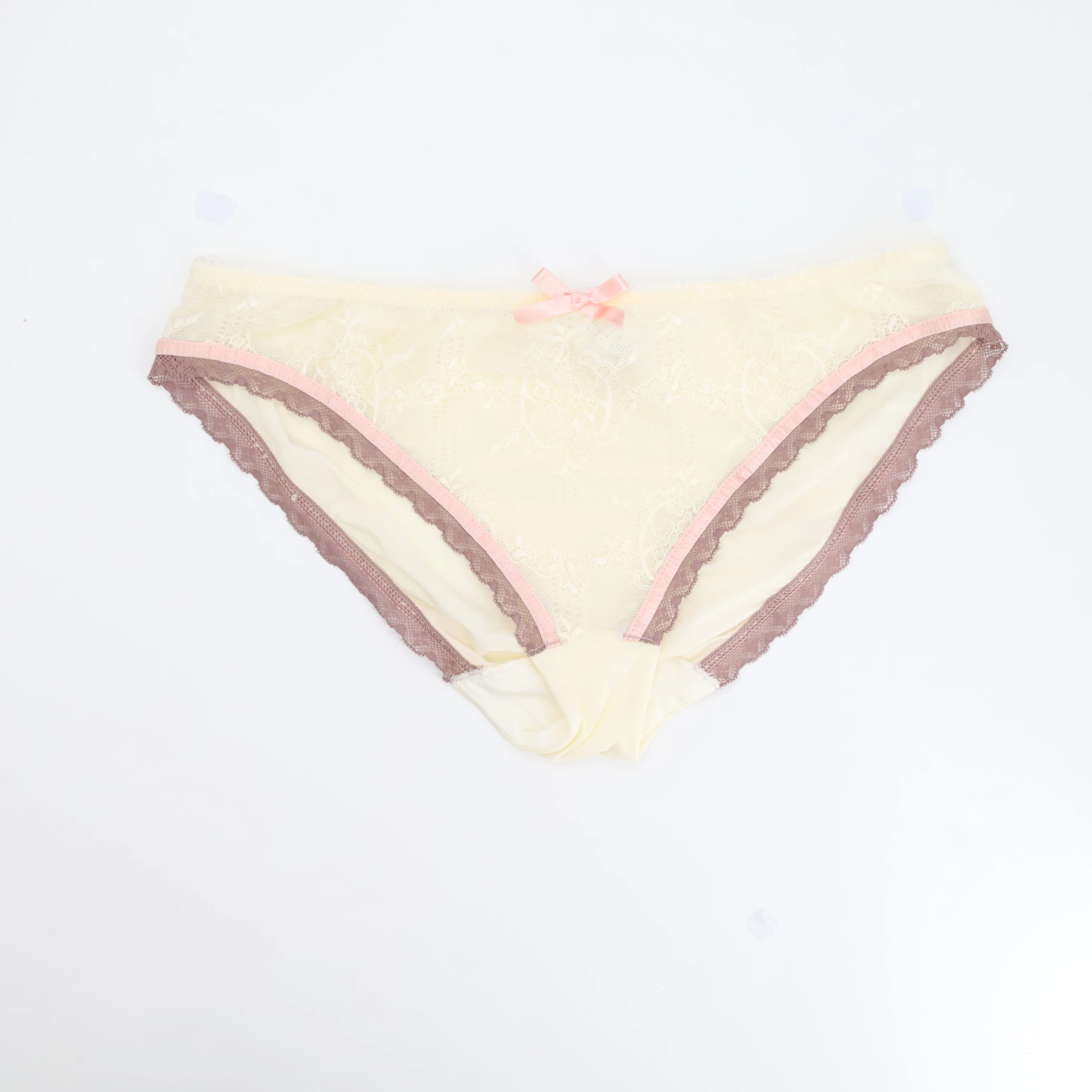 Bas DIM Beige