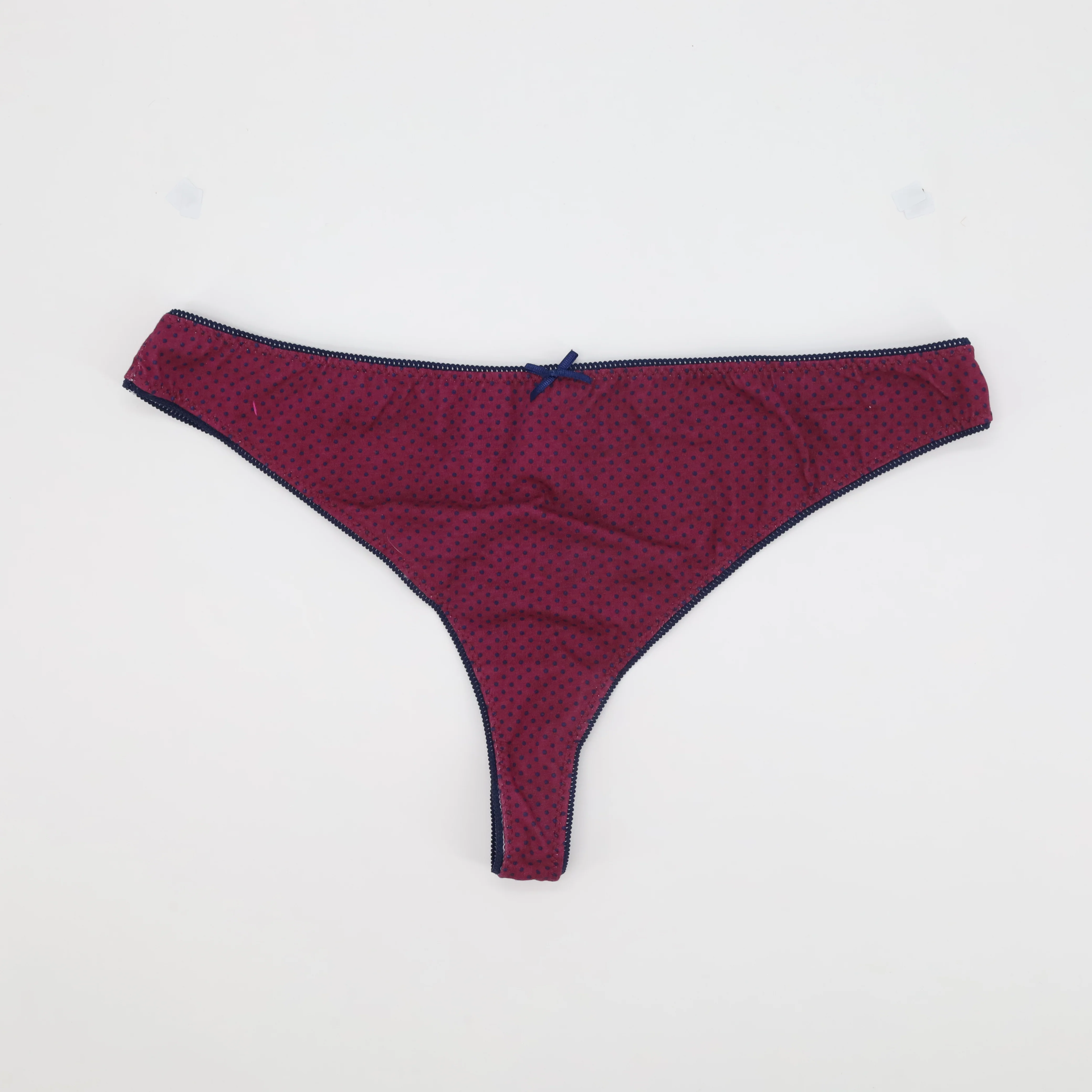 String ETAM Violet