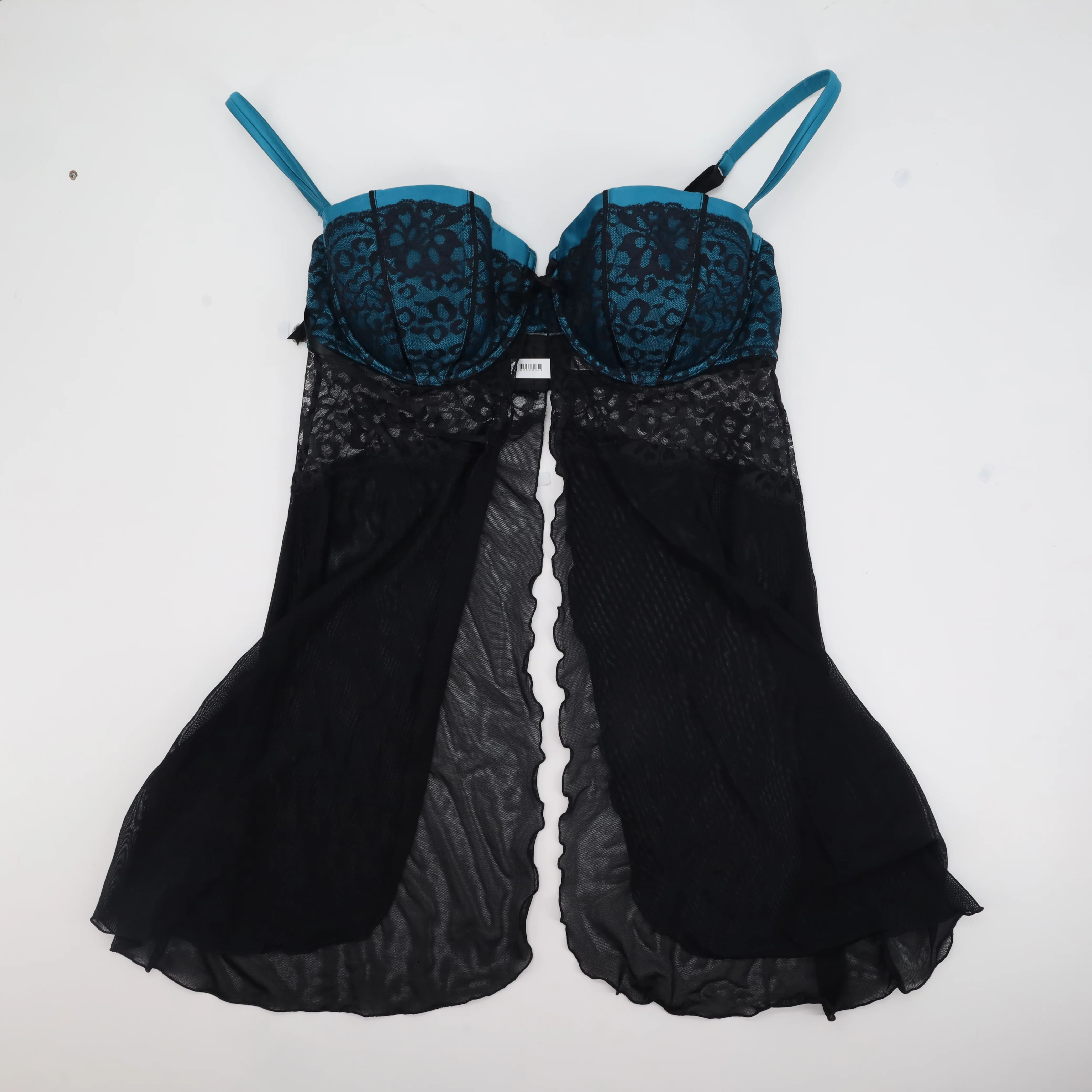 Nuisette RougeGorge Noir