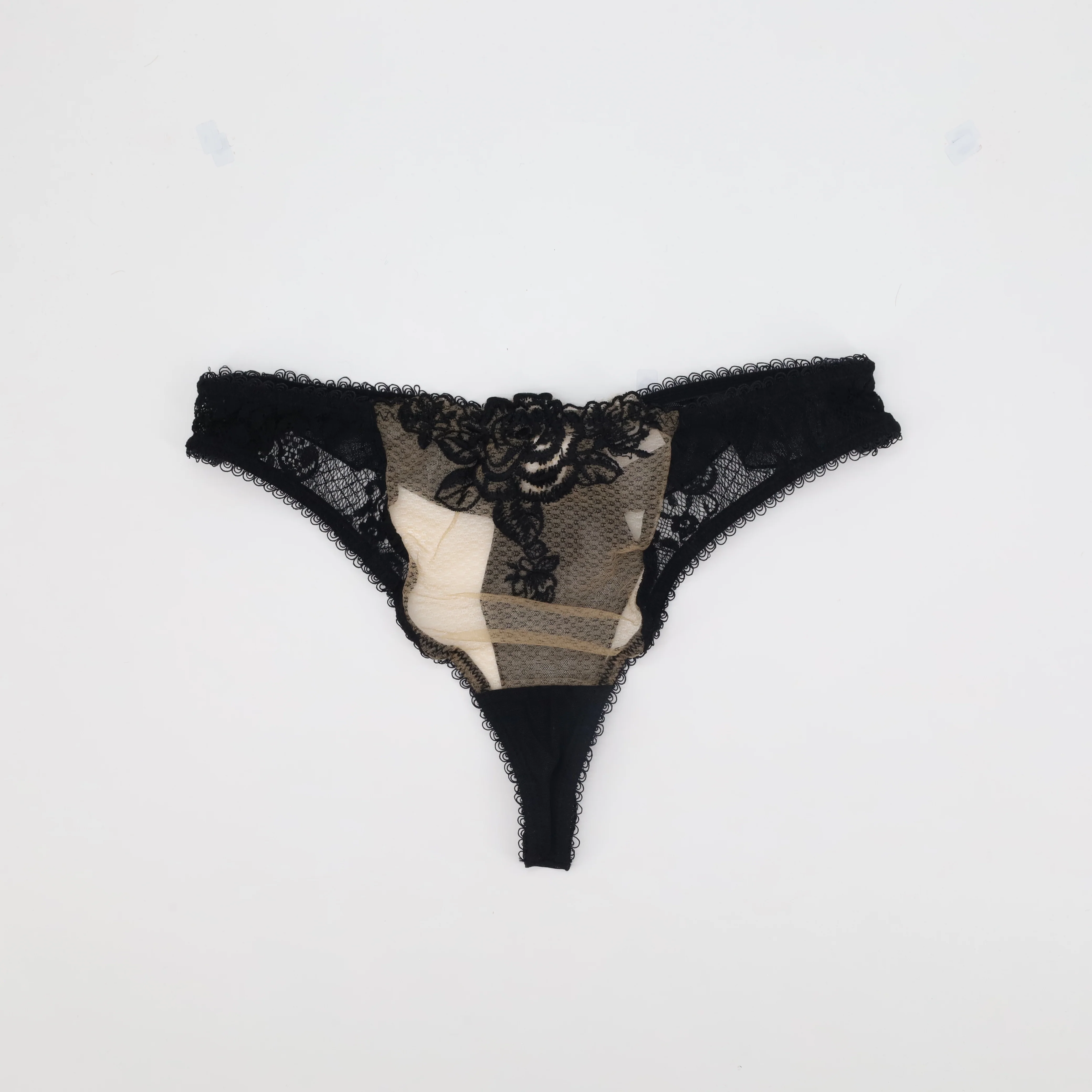 String ETAM Noir