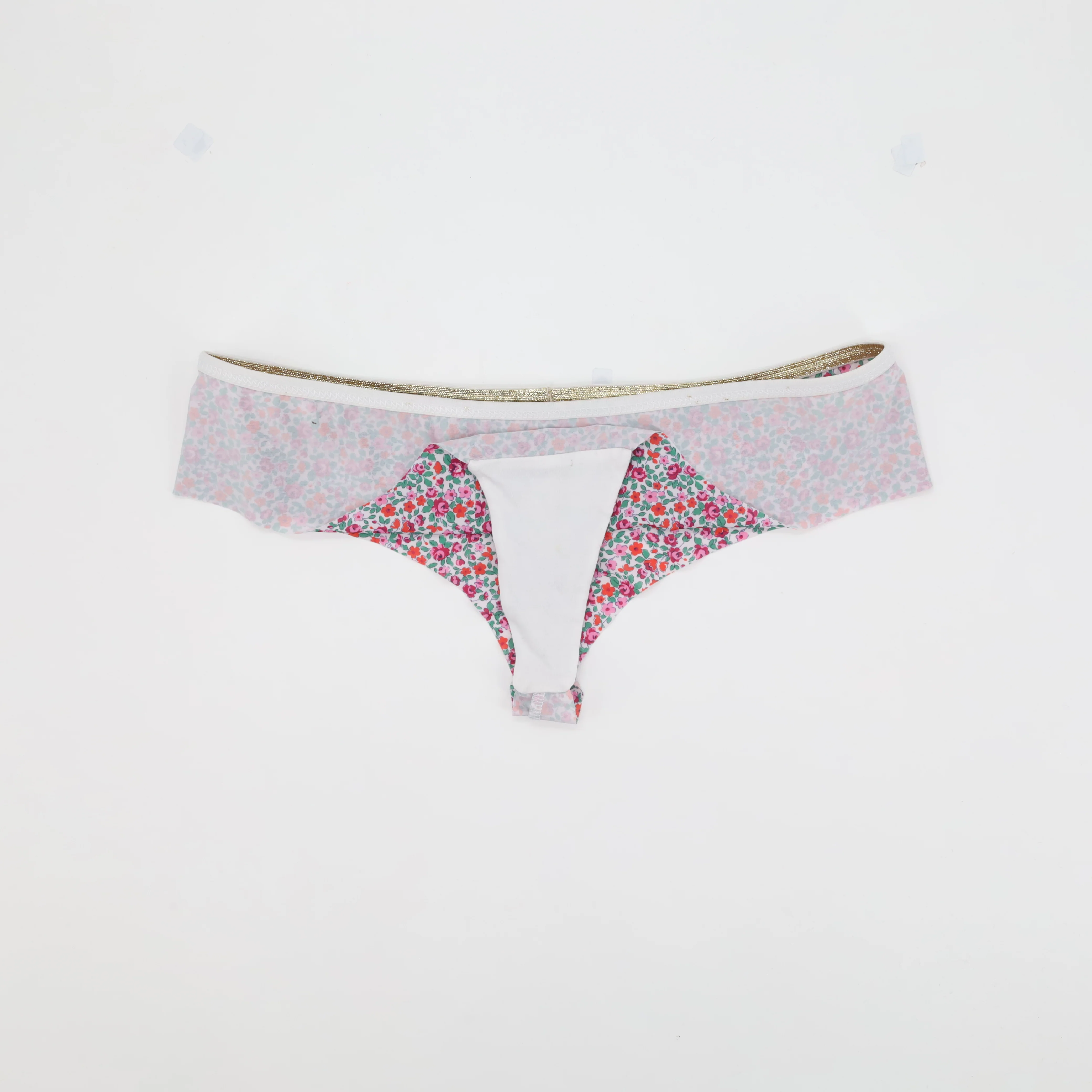 Tanga La Nouvelle Rose - Image 3