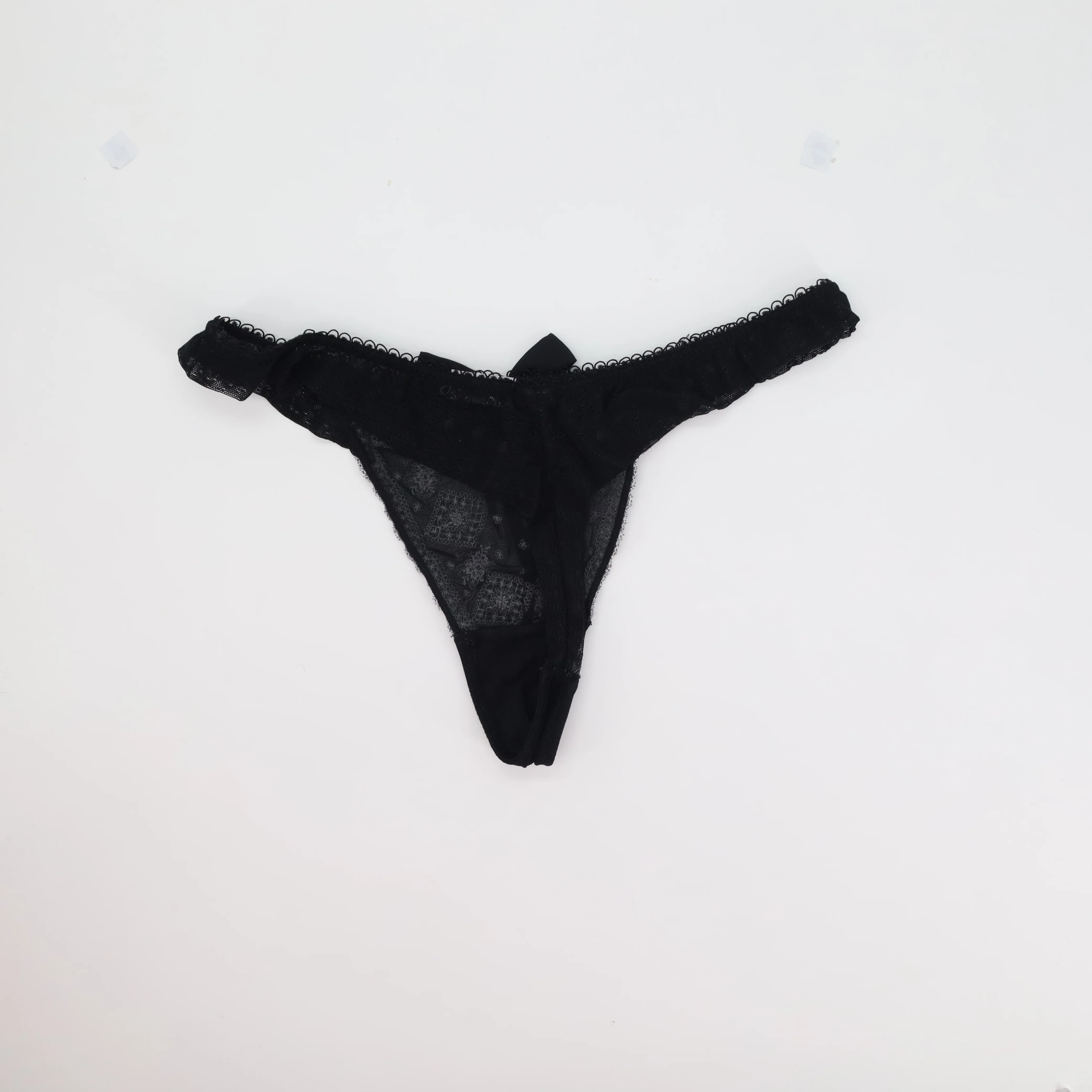String Noir - Image 2