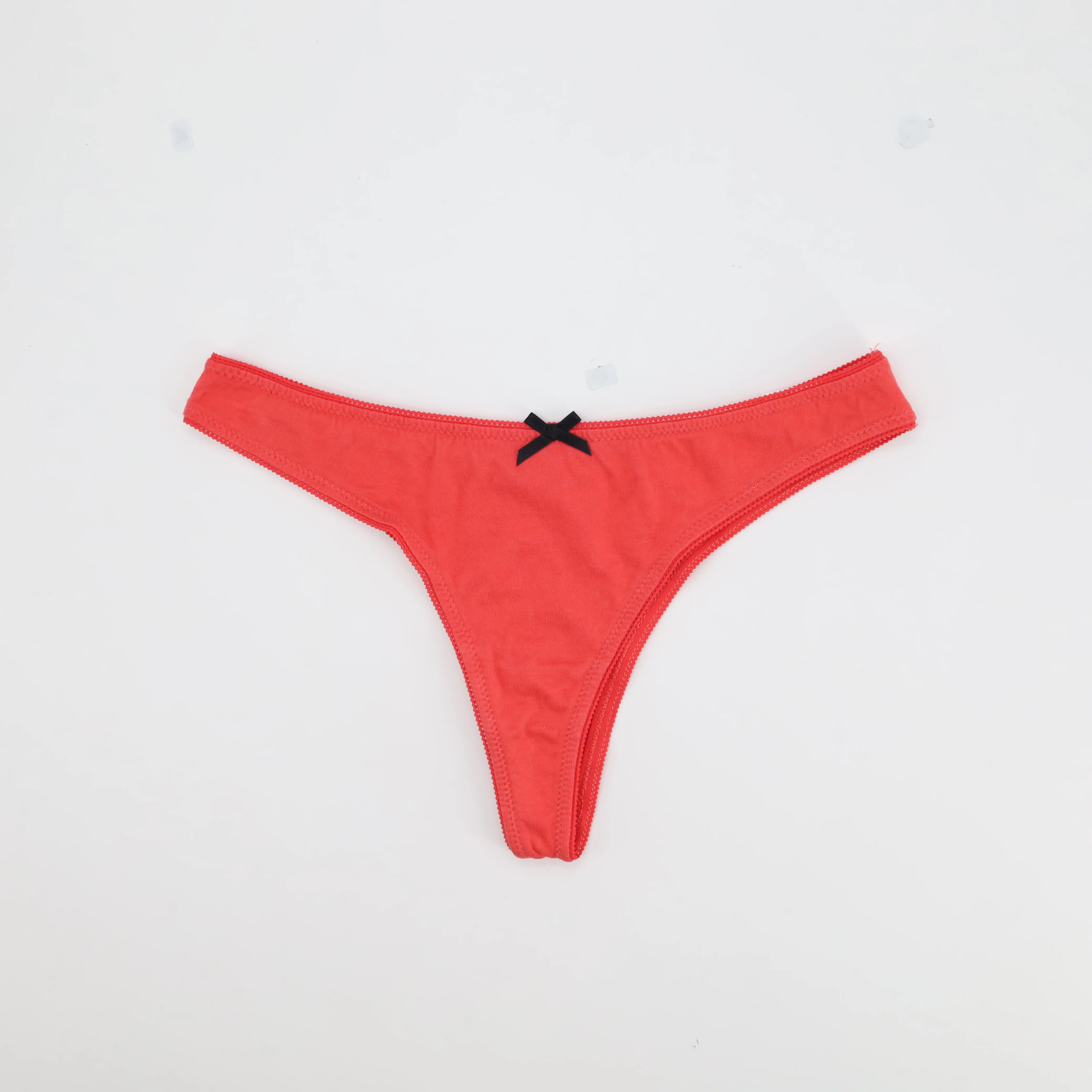 String ETAM Rouge